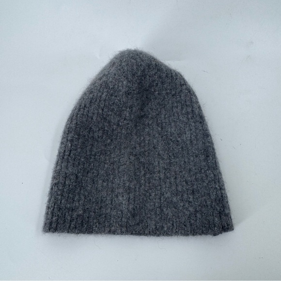 Herschel Supply Company Cashmere /Wool Gray Stylish Beanie - Picture 3 of 6